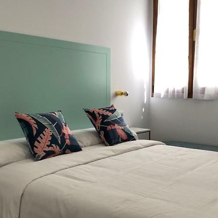 Suites Casa Luben León Dış mekan fotoğraf